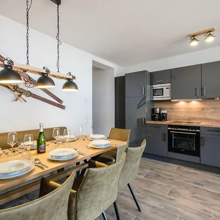 Tauernsuites Sonnblick 5 *