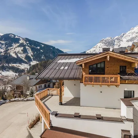 Tauernsuites Sonnblick 5 Апартаменты *