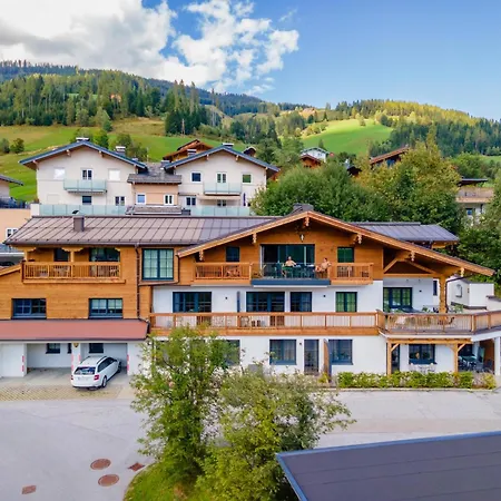 Tauernsuites Sonnblick 5 *